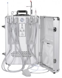 Портативна ветеринарна стоматологічна установка у вигляді відкритої валізи: видно шланги для наконечників, панель керування та педаль.