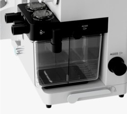 Деталізація дихального блоку АМ30. Прозорий абсорбер великої місткості забезпечує тривалу роботу без заміни абсорбента