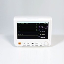 Компактний 7-дюймовий ветеринарний монітор з інтегрованою ручкою для перенесення. На екрані чітко відображаються 4 лінії для відображення форм хвилі та числову інформацію